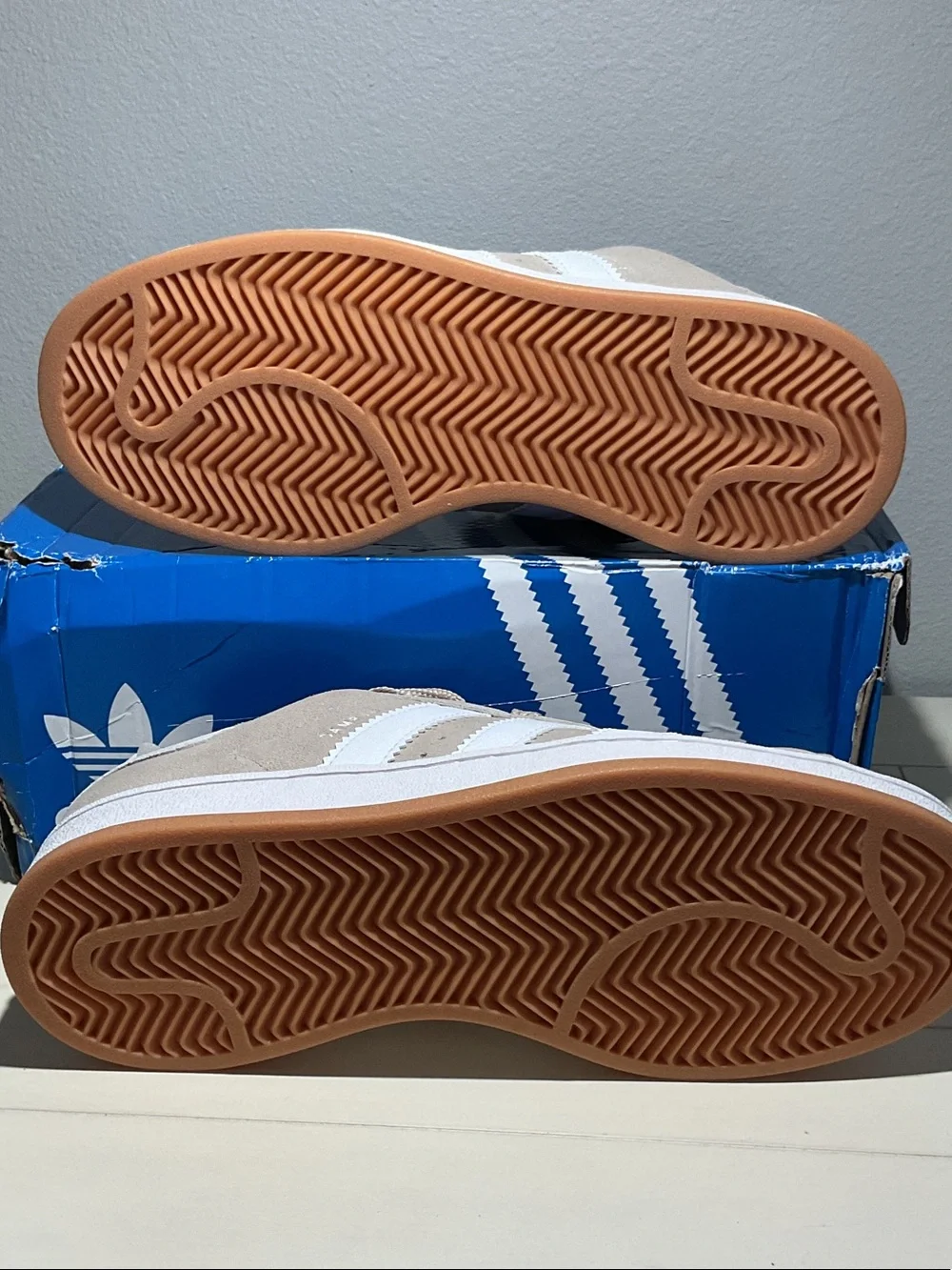 adidas Campus 00 beige - Men’s 7, Women’s 9, EUR 40